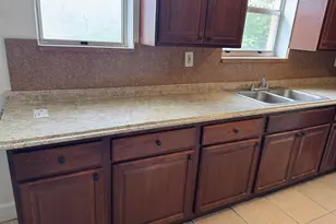 2221 NW 6th Ct, Fort Lauderdale, FL 33311 - Photo 15