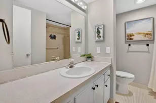 250 NE 20th St, Boca Raton, FL 33431 - Photo 21