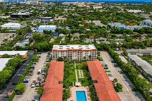 250 NE 20th St, Boca Raton, FL 33431 - Photo 41