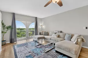 250 NE 20th St, Boca Raton, FL 33431 - Photo 9