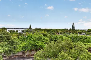 250 NE 20th St, Boca Raton, FL 33431 - Photo 27
