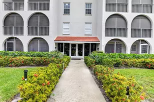 250 NE 20th St, Boca Raton, FL 33431 - Photo 29