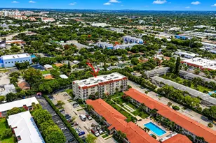 250 NE 20th St, Boca Raton, FL 33431 - Photo 37