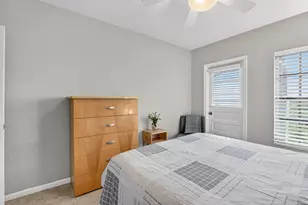 250 NE 20th St, Boca Raton, FL 33431 - Photo 13