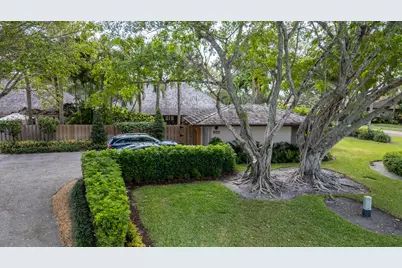 11669 Wimbledon Circle, Wellington, FL 33414 - Photo 3
