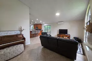 4170 NW 6th St, Deerfield Beach, FL 33442 - Photo 3