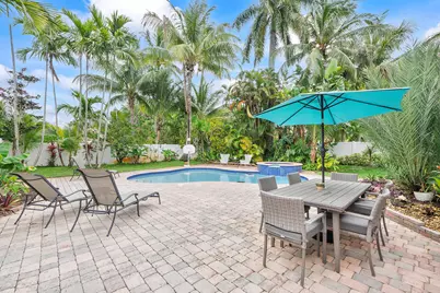 2501 NE 26th Terrace, Fort Lauderdale, FL 33305 - Photo 9