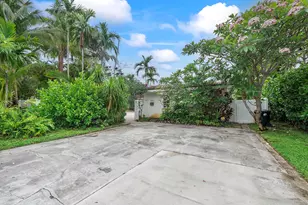 2501 NE 26th Terrace, Fort Lauderdale, FL 33305 - Photo 3