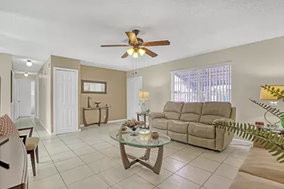 302 SW 8th Street, Boynton Beach, FL 33426 - Photo 9