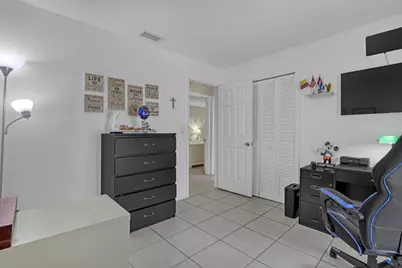 302 SW 8th Street, Boynton Beach, FL 33426 - Photo 23