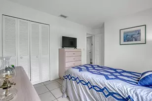 302 SW 8th St, Boynton Beach, FL 33426 - Photo 19