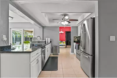 11249 Pine Valley Drive, Wellington, FL 33414 - Photo 11