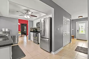 11249 Pine Valley Dr, Wellington, FL 33414 - Photo 11