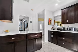 241 N 68th Terrace, Hollywood, FL 33024 - Photo 15