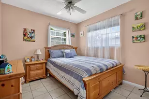 241 N 68th Terrace, Hollywood, FL 33024 - Photo 25