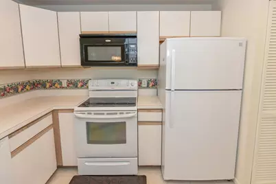 201 Muirfield Court #201e, Jupiter, FL 33458 - Photo 11