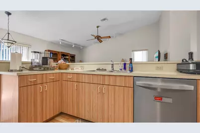2345 NW 95th Terrace, Coral Springs, FL 33065 - Photo 9