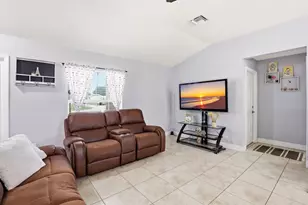 713 NW Biscayne Dr, Port Saint Lucie, FL 34983 - Photo 7