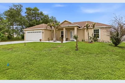 713 NW Biscayne Drive, Port Saint Lucie, FL 34983 - Photo 3
