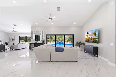 15555 De Havilland Court, Wellington, FL 33414 - Photo 5