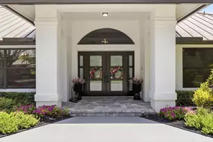 15555 De Havilland Ct, Wellington, FL 33414 - Photo 3