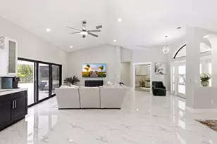 15555 De Havilland Ct, Wellington, FL 33414 - Photo 7