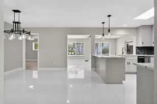 10339 Daphne Ave, Palm Beach Gardens, FL 33410 - Photo 11