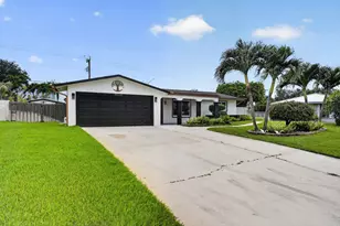 10339 Daphne Ave, Palm Beach Gardens, FL 33410 - Photo 3