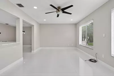 10339 Daphne Avenue, Palm Beach Gardens, FL 33410 - Photo 25