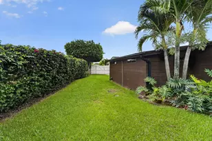 10339 Daphne Ave, Palm Beach Gardens, FL 33410 - Photo 61