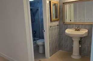 11111 Biscayne Blvd, Miami, FL 33181 - Photo 17