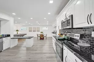 3630 N 55th Ave, Hollywood, FL 33021 - Photo 13