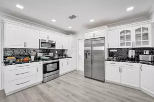 3630 N 55th Ave, Hollywood, FL 33021 - Photo 13