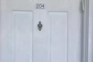3636 Whitehall Dr, West Palm Beach, FL 33401 - Photo 5