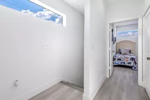 430 NW 13th Ave, Boynton Beach, FL 33435 - Photo 11