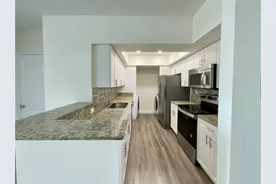16900 N Bay Road #2-817, Sunny Isles Beach, FL 33160 - Photo 1