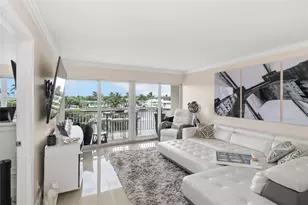 2611 N Riverside Dr, Pompano Beach, FL 33062 - Photo 1