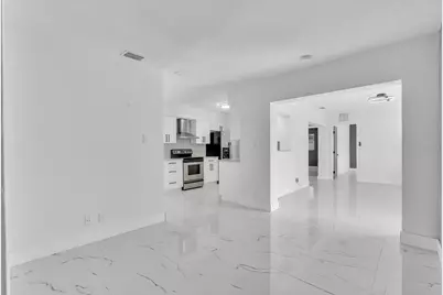 6812 NW 74th Place, Tamarac, FL 33321 - Photo 19