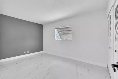 6812 NW 74th Place, Tamarac, FL 33321 - Photo 13