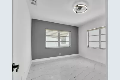 6812 NW 74th Place, Tamarac, FL 33321 - Photo 25