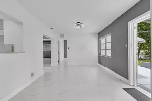 6812 NW 74th Pl, Tamarac, FL 33321 - Photo 23