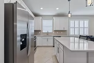 12847 SW Vermillion Cir, Port Saint Lucie, FL 34987 - Photo 11