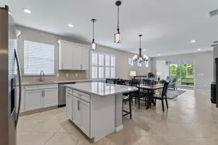 12847 SW Vermillion Cir, Port Saint Lucie, FL 34987 - Photo 9