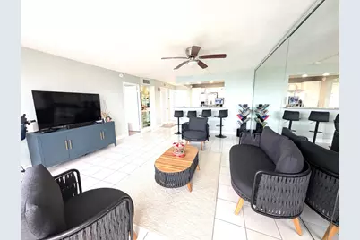 133 N Pompano Beach Boulevard #806, Pompano Beach, FL 33062 - Photo 5