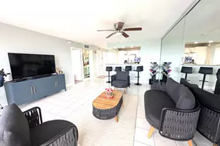 133 N Pompano Beach Blvd, Pompano Beach, FL 33062 - Photo 5