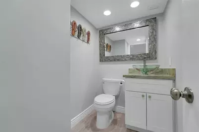 133 N Pompano Beach Boulevard #806, Pompano Beach, FL 33062 - Photo 13