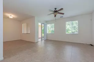 2563 SW Stockbridge Sq Square SW, Vero Beach, FL 32962 - Photo 3
