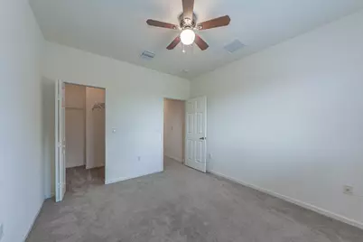 2563 SW Stockbridge Sq Square SW, Vero Beach, FL 32962 - Photo 21