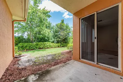 2563 SW Stockbridge Sq Square SW, Vero Beach, FL 32962 - Photo 25