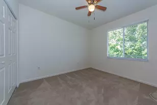 2563 SW Stockbridge Sq Square SW, Vero Beach, FL 32962 - Photo 17